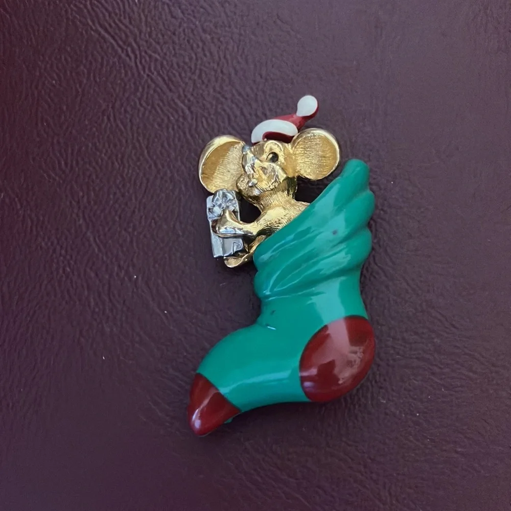 Vintage Christmas pin mouse holding a gift  in stocking stuffer stamped …
